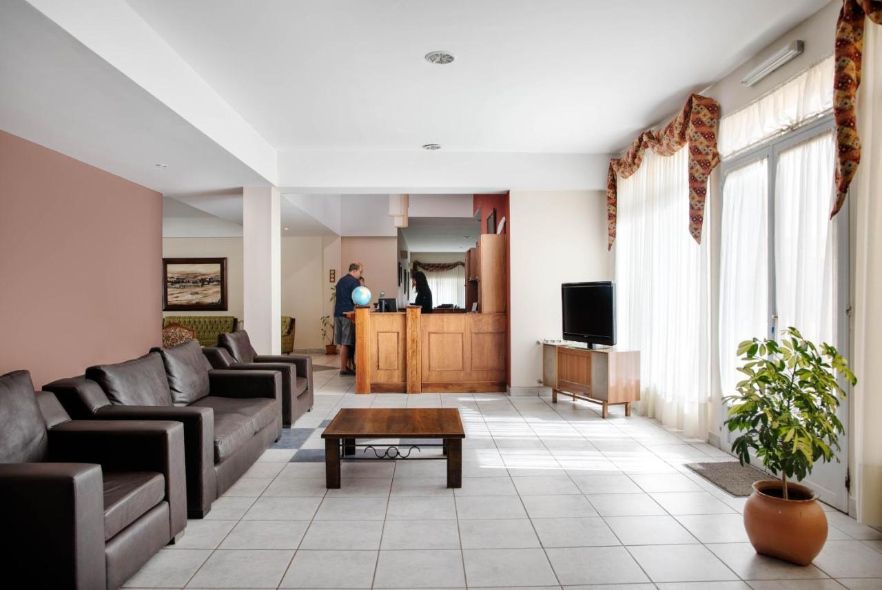 Hotel Amado El Calafate Ngoại thất bức ảnh